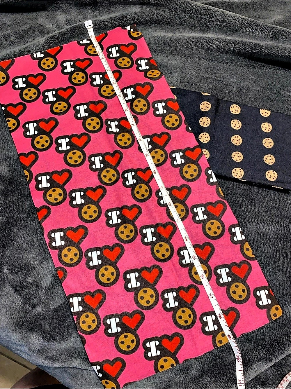 I ❤️🍪 gaiters(pink and black)